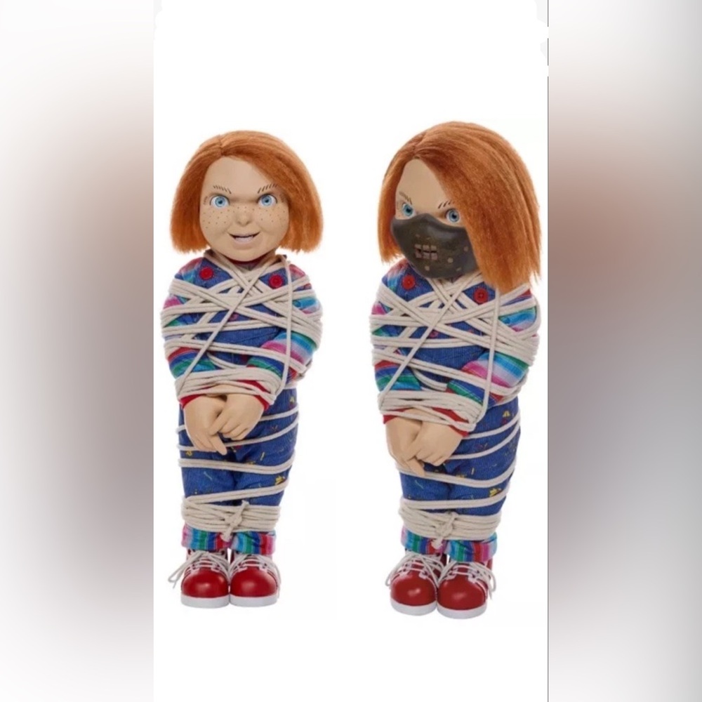 Chucky Doll Spirit Halloween Exclusive Tied Up Doll Childs Play New